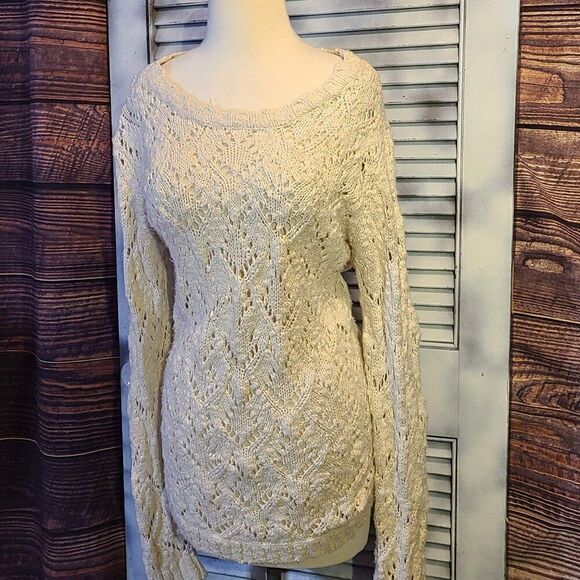 WD NY Lg Cable Knit Sweater - Picture 4 of 11